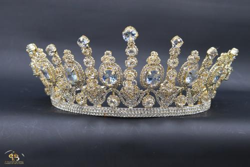 تاج عروس لون ذهبي مرصع باحجار الكريستال