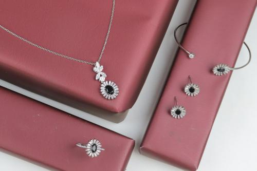 silver set
