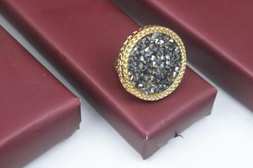 Solis Ring
