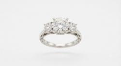 خاتم فضة MOISSANITE الماس 1ct